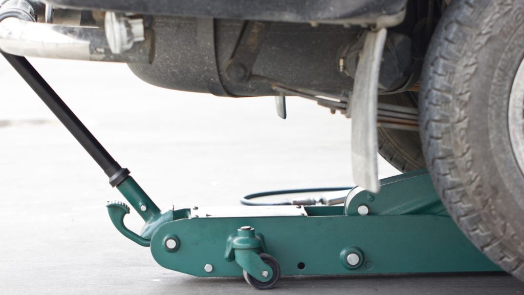 cara kerja dongkrak hidrolik