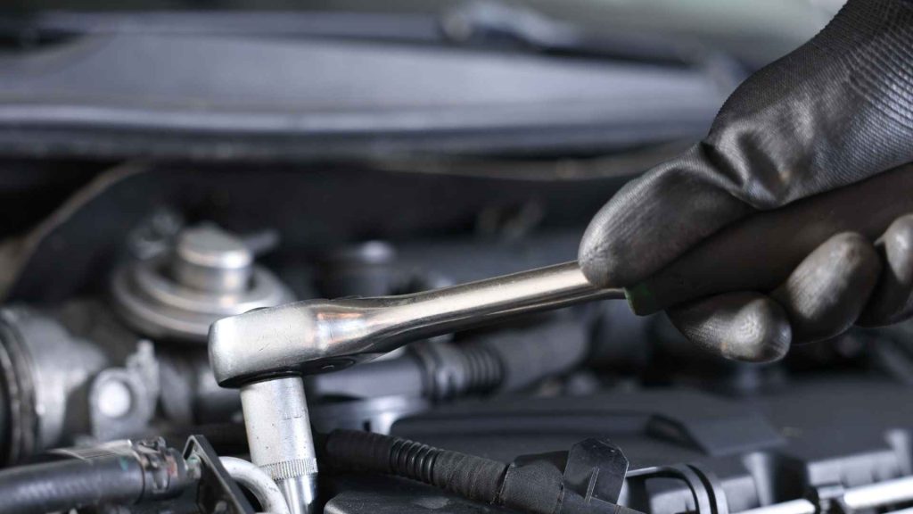 kegunaan kunci momen